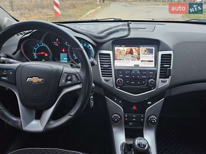 Седан Chevrolet Cruze 2012 в Харькове