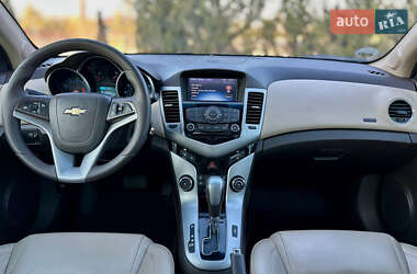 Седан Chevrolet Cruze 2013 в Днепре