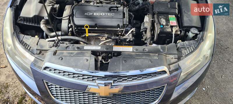 Седан Chevrolet Cruze 2012 в Івано-Франківську