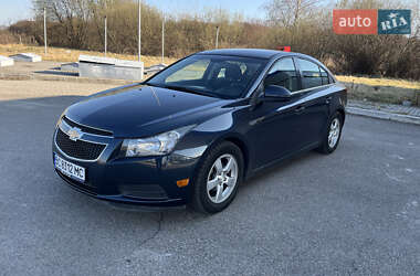 Седан Chevrolet Cruze 2014 в Львове