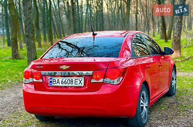 Седан Chevrolet Cruze 2013 в 