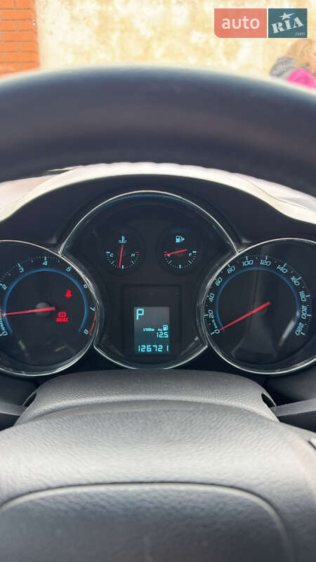 Седан Chevrolet Cruze 2013 в Кривому Розі