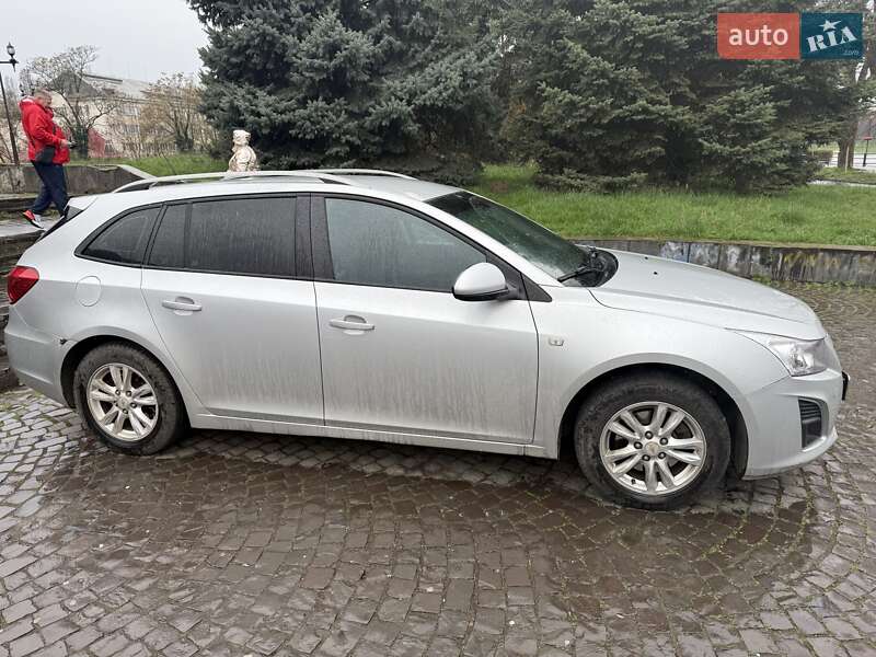 Универсал Chevrolet Cruze 2012 в Ужгороде