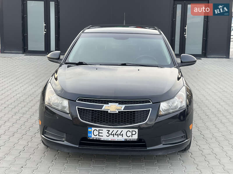Седан Chevrolet Cruze 2014 в Черновцах