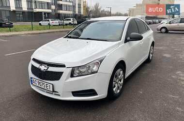 Седан Chevrolet Cruze 2015 в 