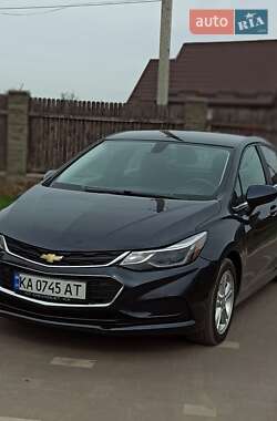 Хэтчбек Chevrolet Cruze 2016 в 