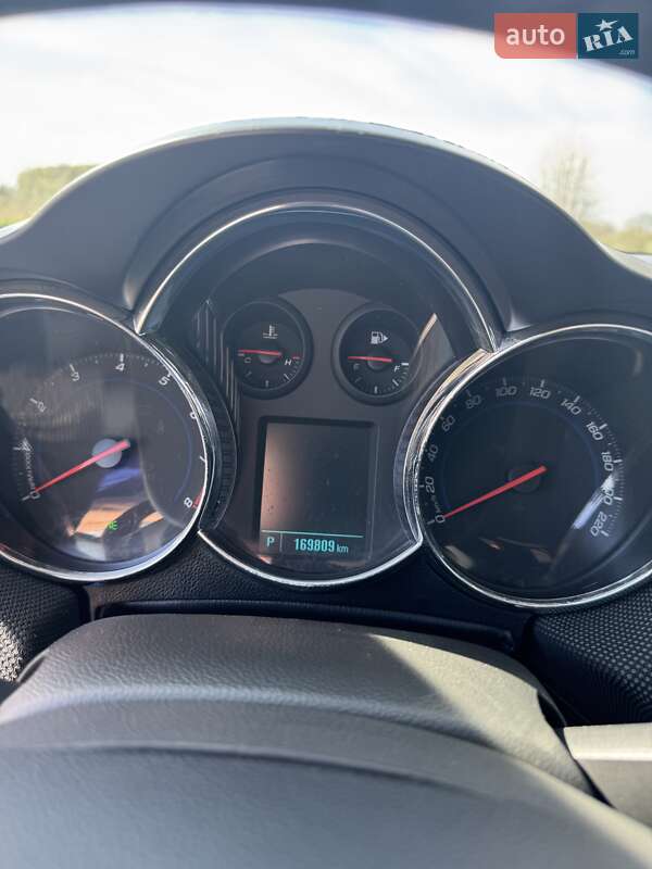 Седан Chevrolet Cruze 2014 в Вінниці