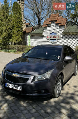 Седан Chevrolet Cruze 2011 в 