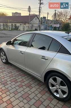 Седан Chevrolet Cruze 2010 в 