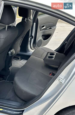 Седан Chevrolet Cruze 2012 в 