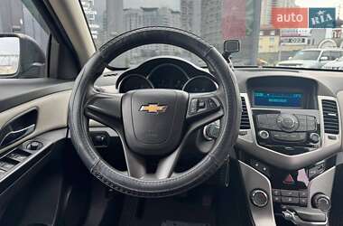 Седан Chevrolet Cruze 2013 в 