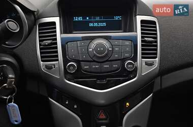 Седан Chevrolet Cruze 2012 в 