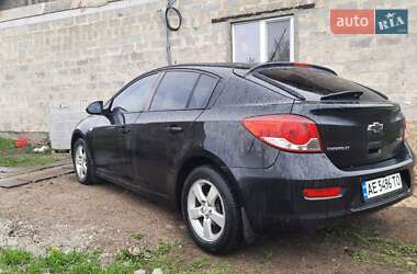 Хетчбек Chevrolet Cruze 2011 в 