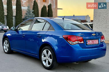 Седан Chevrolet Cruze 2010 в 