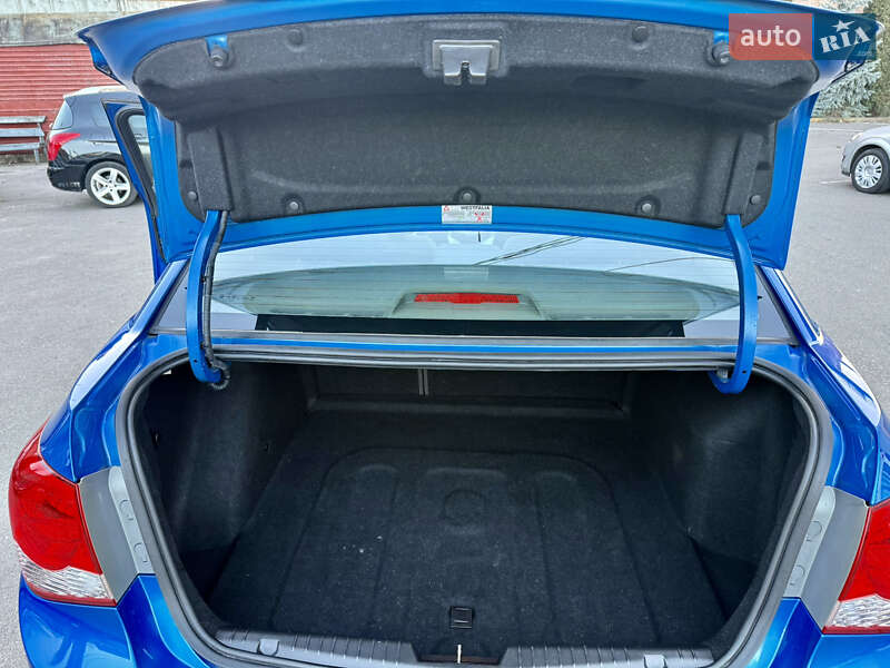 Седан Chevrolet Cruze 2010 в Ровно