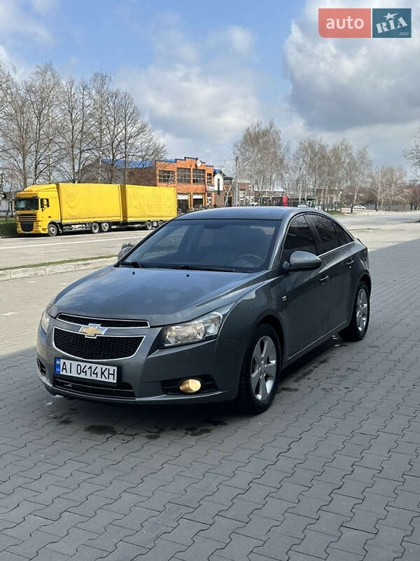 Седан Chevrolet Cruze 2011 в 