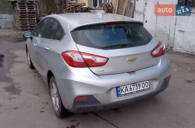 Хэтчбек Chevrolet Cruze 2018 в 