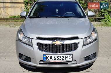 Седан Chevrolet Cruze 2009 в Киеве