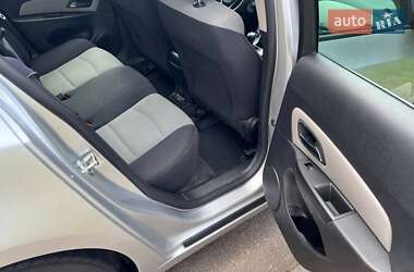 Седан Chevrolet Cruze 2012 в 