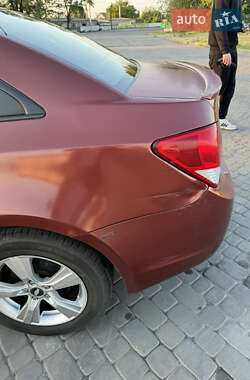 Седан Chevrolet Cruze 2011 в 