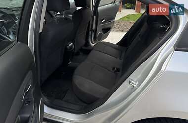 Седан Chevrolet Cruze 2011 в 