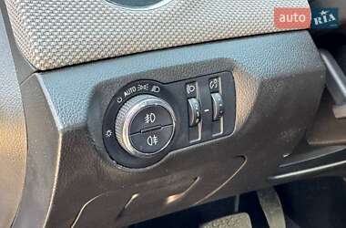 Седан Chevrolet Cruze 2011 в 