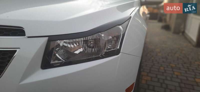 Седан Chevrolet Cruze 2013 в Великодолинском