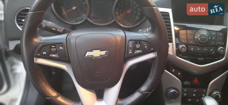 Седан Chevrolet Cruze 2013 в Великодолинском