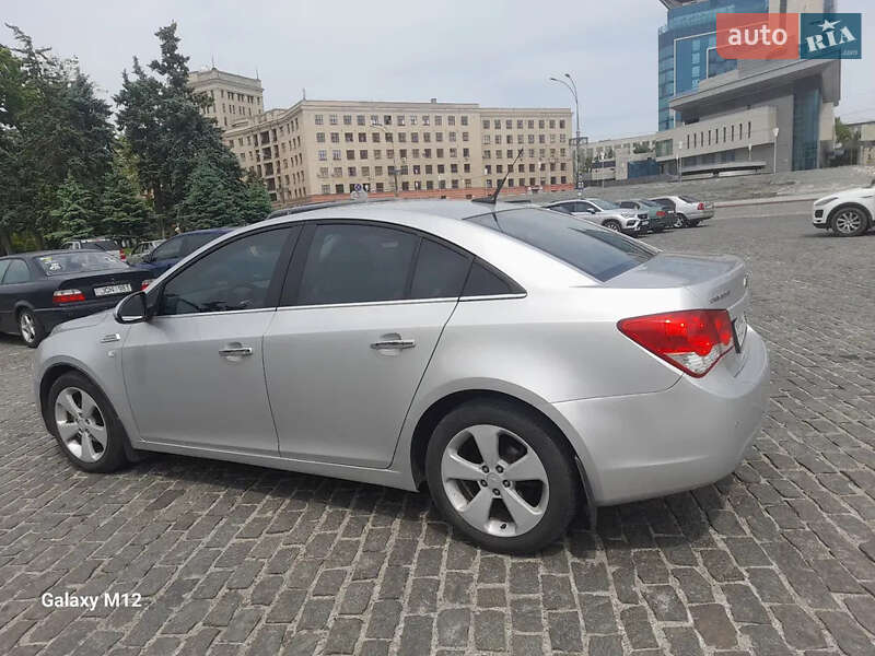 Седан Chevrolet Cruze 2012 в Харкові