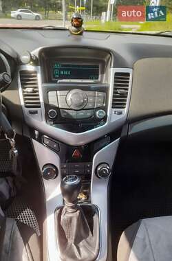 Седан Chevrolet Cruze 2011 в 