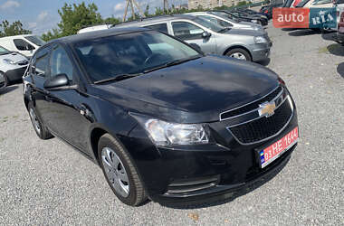 Хетчбек Chevrolet Cruze 2012 в 