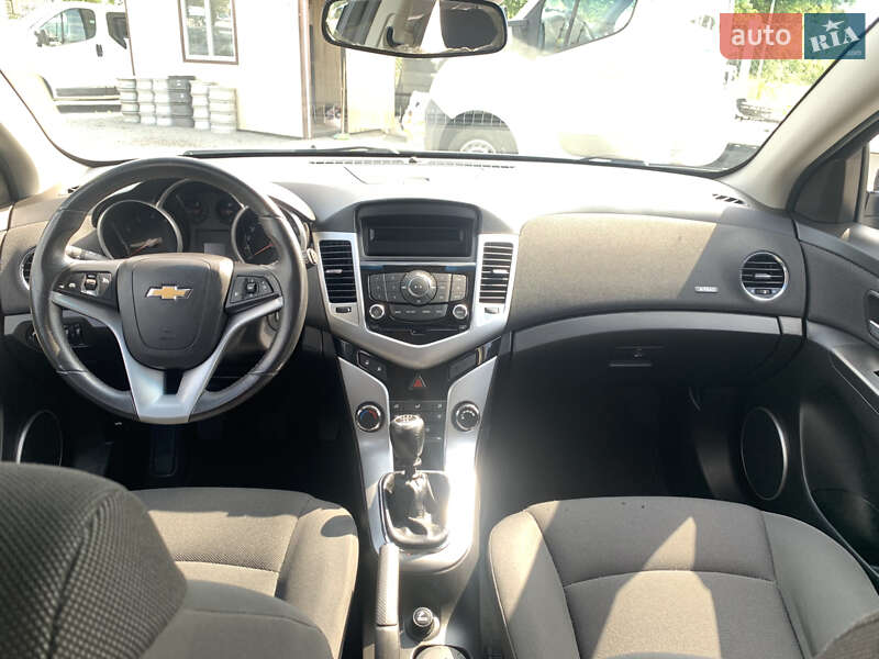 Хетчбек Chevrolet Cruze 2012 в Рівному
