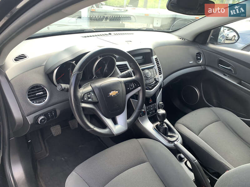 Хетчбек Chevrolet Cruze 2012 в Рівному