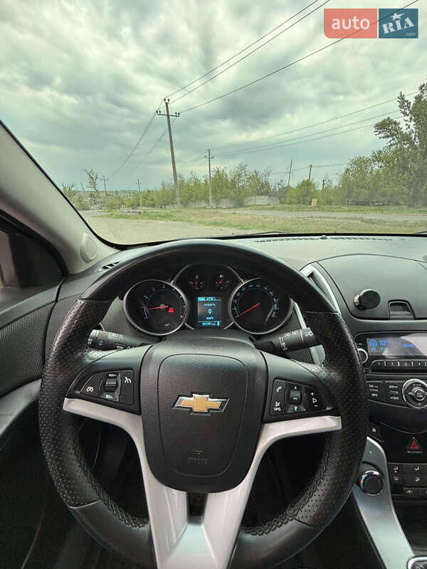 Универсал Chevrolet Cruze 2014 в Кривом Роге
