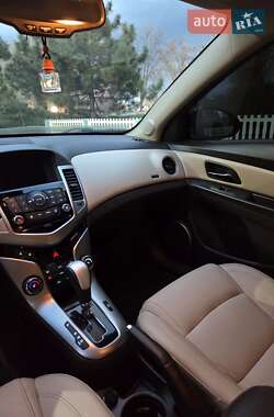 Седан Chevrolet Cruze 2013 в 