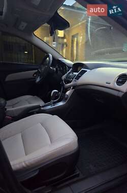 Седан Chevrolet Cruze 2013 в 
