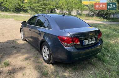 Седан Chevrolet Cruze 2013 в 