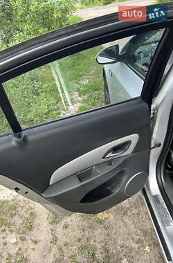 Седан Chevrolet Cruze 2010 в 