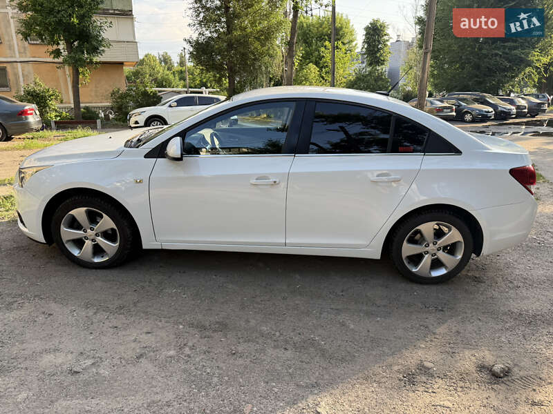 Седан Chevrolet Cruze 2010 в 