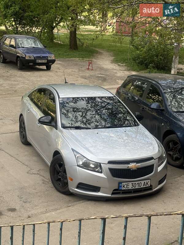 Седан Chevrolet Cruze 2011 в 