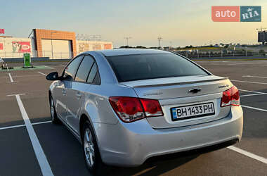 Седан Chevrolet Cruze 2011 в 