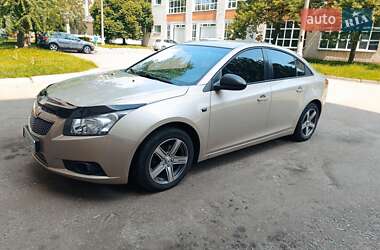 Седан Chevrolet Cruze 2011 в Чернигове