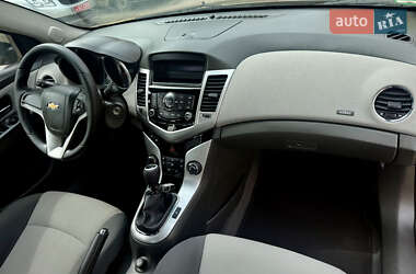 Седан Chevrolet Cruze 2009 в 