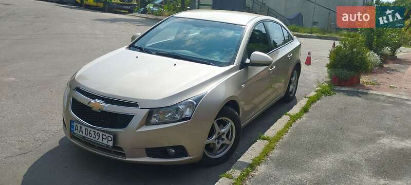 Chevrolet Cruze 2012