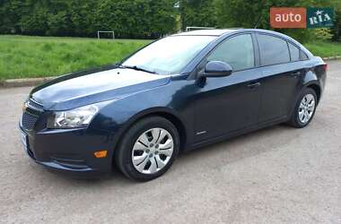 Седан Chevrolet Cruze 2014 в Івано-Франківську