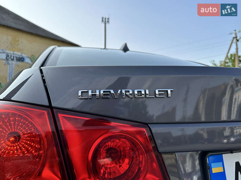 Седан Chevrolet Cruze 2010 в Луцьку