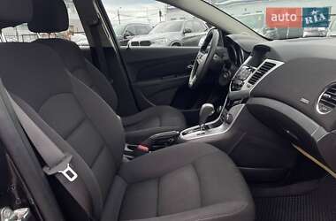 Седан Chevrolet Cruze 2015 в 