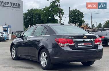 Седан Chevrolet Cruze 2015 в 