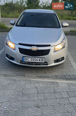 Седан Chevrolet Cruze 2010 в Львове