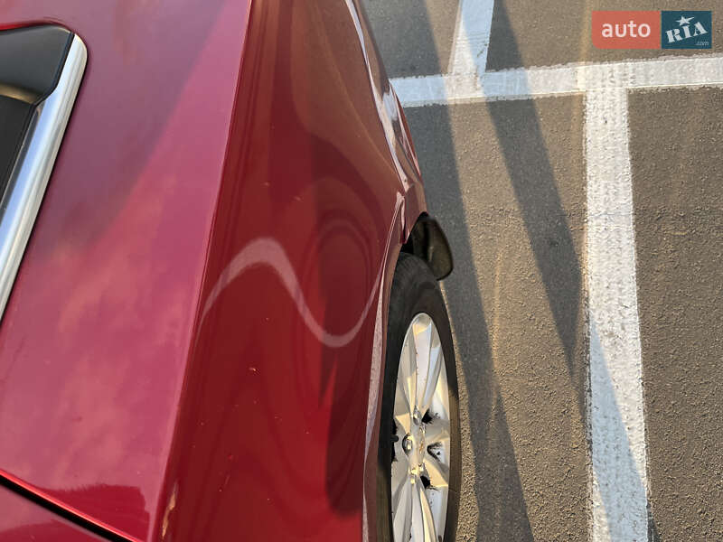 Седан Chevrolet Cruze 2014 в Романіву